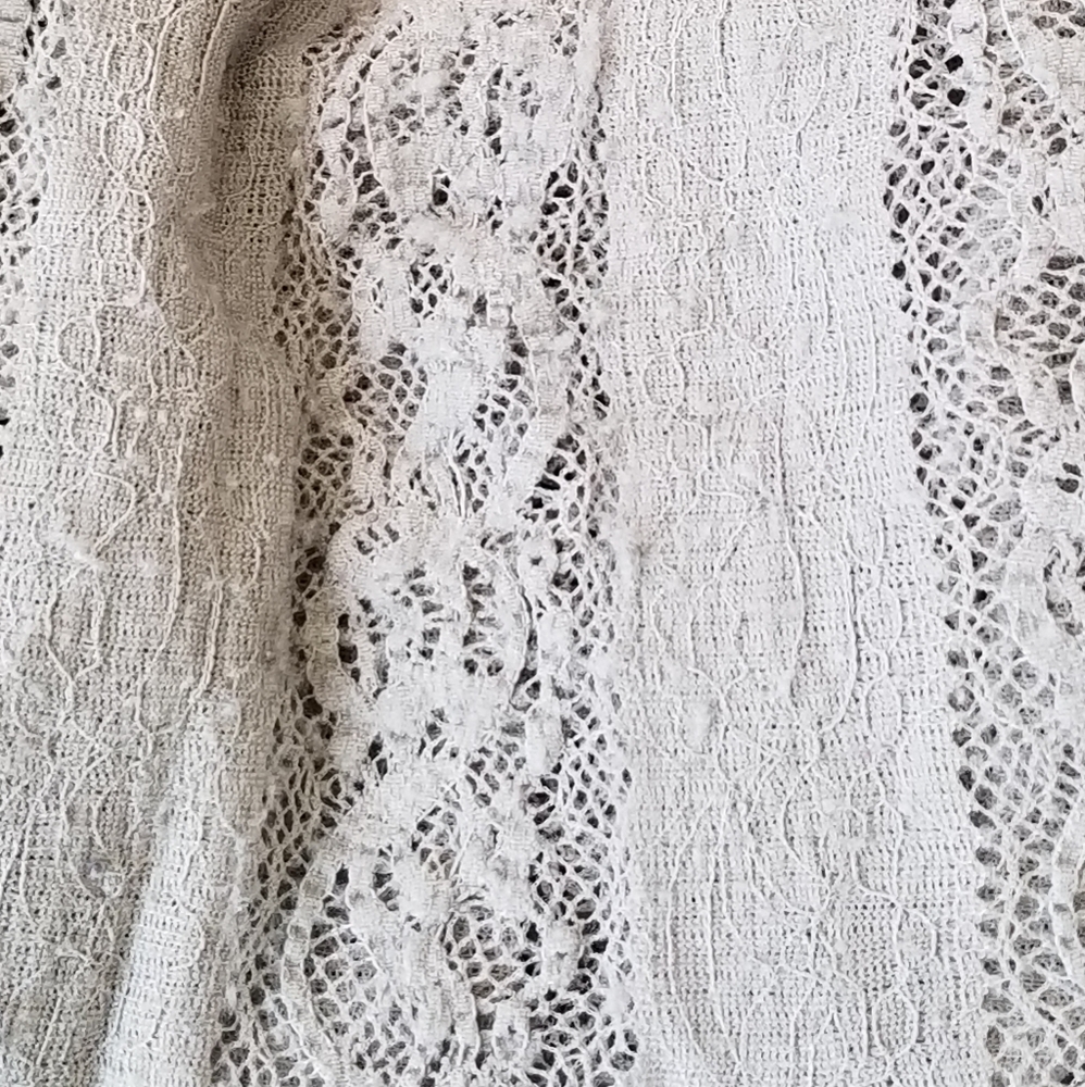 Blouse - Picture 2 of 4